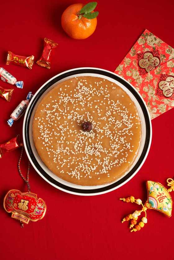 Winnipeg pharmacist Jimmy Le has learned how to make nian gao as a way to carry on his family’s traditions. (David Lipnowski / Winnipeg Free Press)