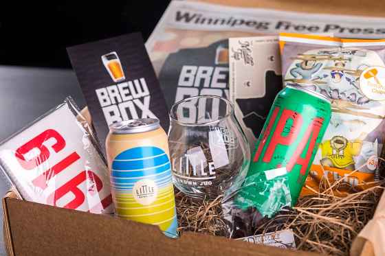 The Winnipeg Free Press Brew Box, which includes local beer and goodies. (Mikaela Mackenzie / Winnipeg Free Press)