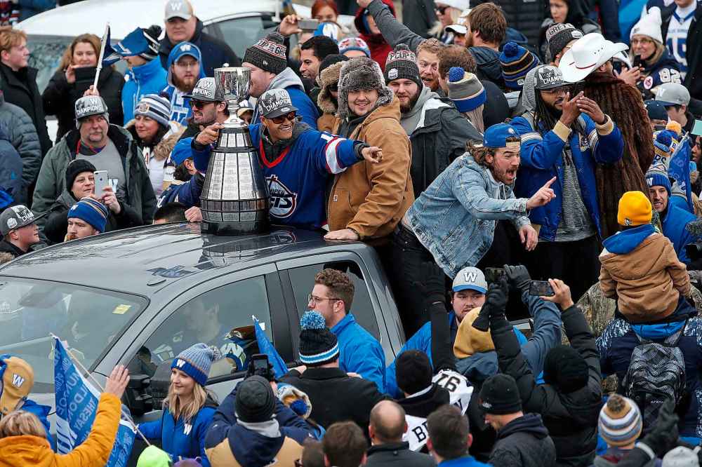 CP
Winnipeggers are crowding the downtown streets Tuesday, Nov. 26, 2019, to celebrate with players the end of a Grey Cup drought that lasted almost three decades. The city is hosting a parade this afternoon after the Winnipeg Blue Bombers won their 11th Grey Cup with a 33-12 victory over the Hamilton Tiger-Cats on Sunday in Calgary. THE CANADIAN PRESS/John Woods