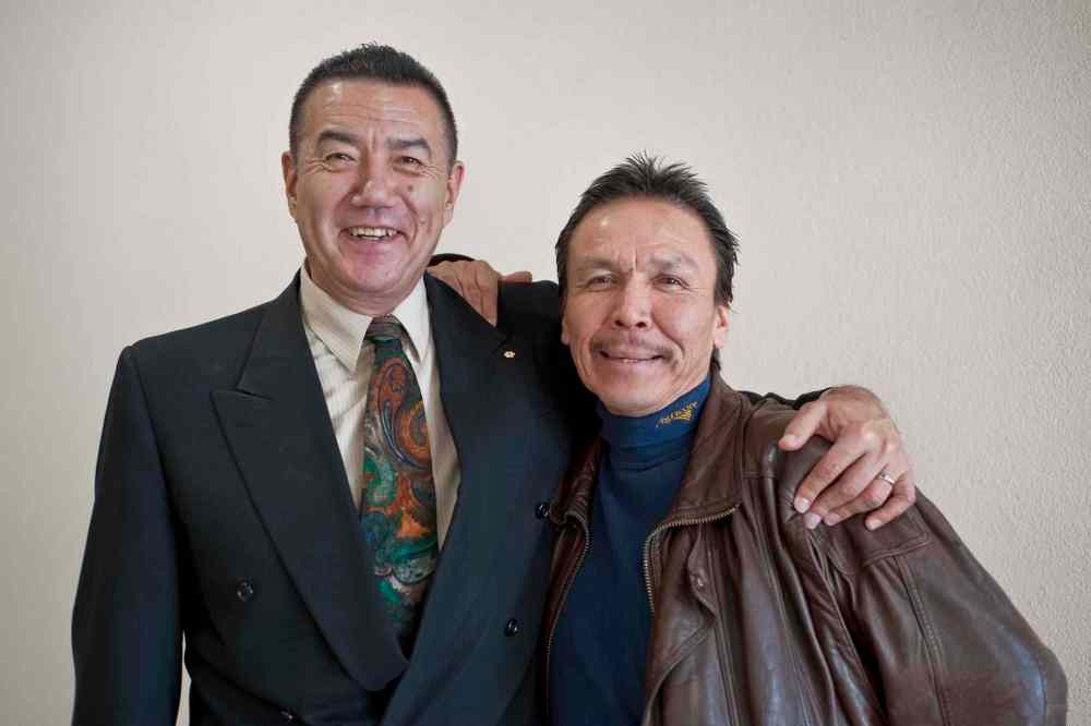 Carson Samson Photo
November 18, 2009: Tom Jackson (left), meets Faron Hall at the Salvation Army's annual Hope in the City Breakfast at the Convention Centre.