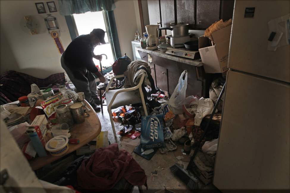 Joe Nemcshuk in his second floor apartment in a rooming house on Pritchard Avenue in Winnipeg's North End.
Wednesday, July 25, 2012
(JOE BRYKSA / WINNIPEG FREE PRESS)