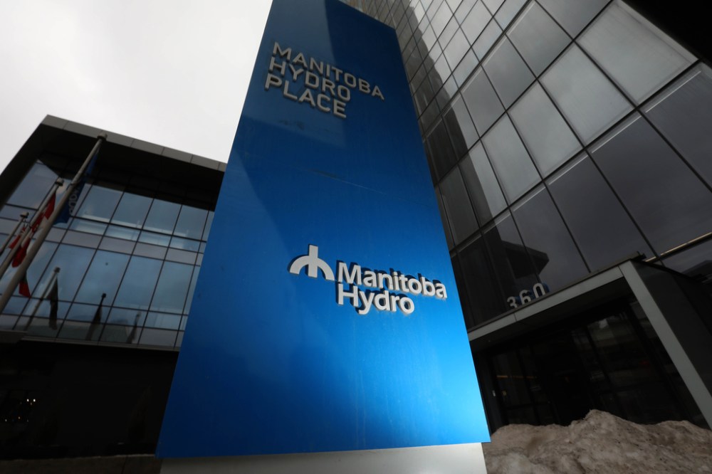 RUTH BONNEVILLE / WINNIPEG FREE PRESS FILES
Bill 36 limits both the frequency and scope of PUB hearings regarding Manitoba Hydro rates.