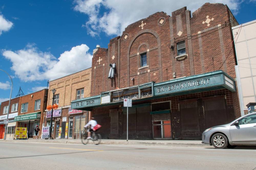 ETHAN CAIRNS / WINNIPEG FREE PRESS
The historic Palace Theatre at 501 Selkirk Ave. has played many roles over the years, including movie theatre, department store and flea market.