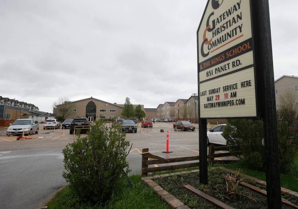 Current and former students at The King’s School say a male teacher, who has been put on leave, overstepped boundaries by massaging them. (John Woods / Winnipeg Free Press files)