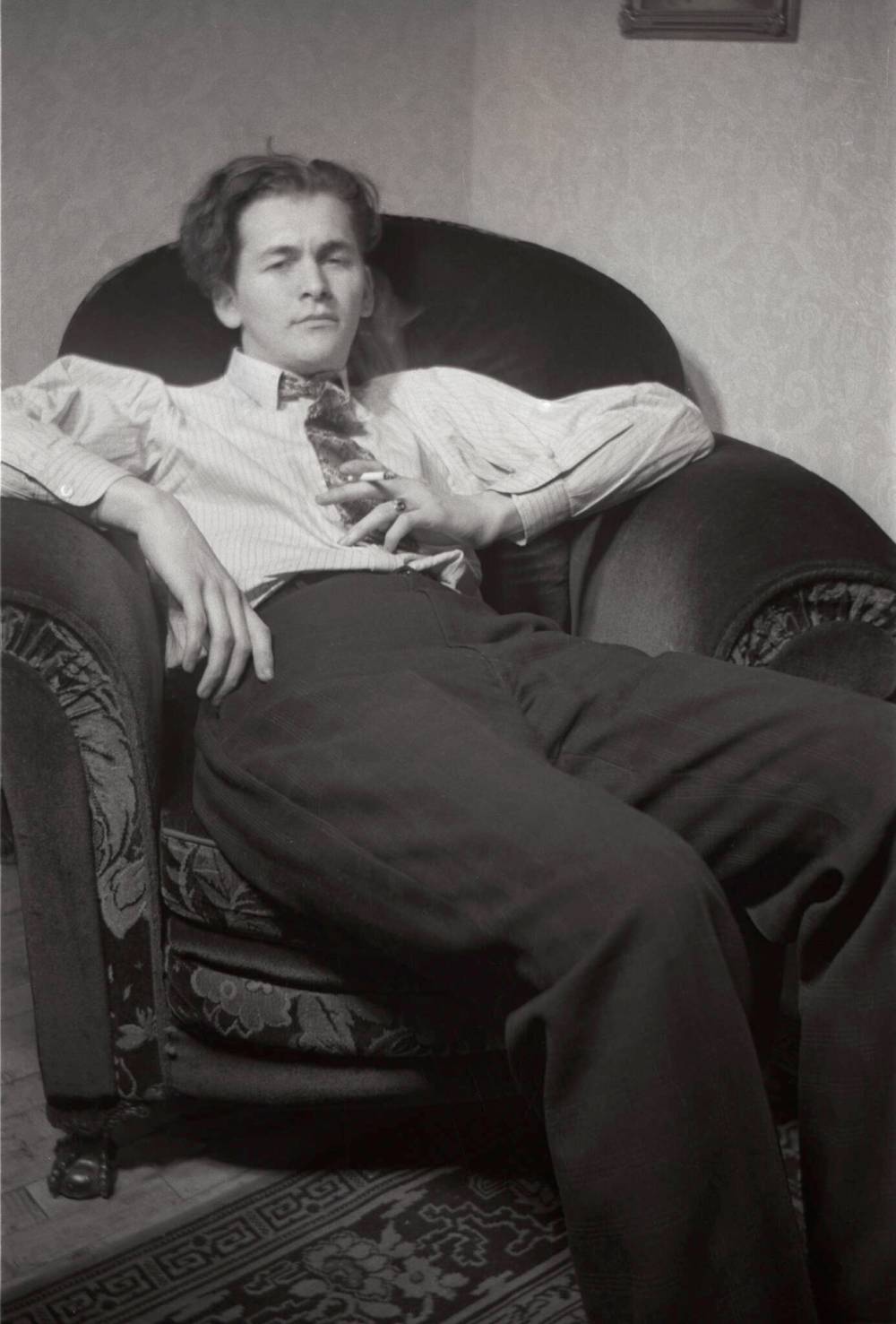 NICK YUDELL PHOTO
Nick Yudell in arm chair, 1941.
