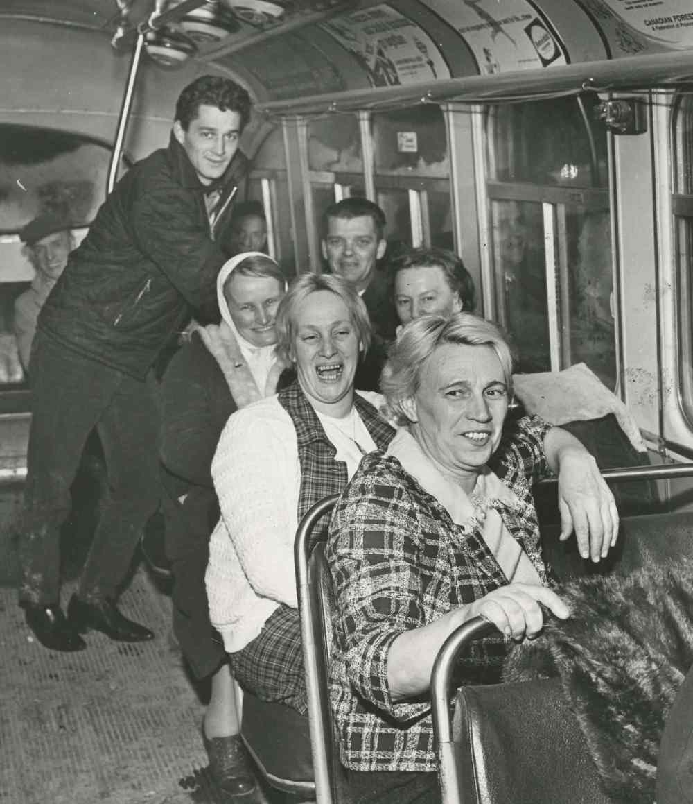 A group of Winnipeggers who spent 13 hours in bogged buses. (Jack Ablett / Winnipeg Free Press Archives)