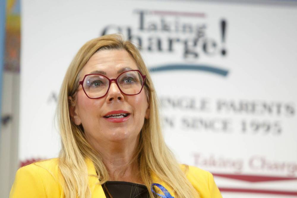 MIKE DEAL / WINNIPEG FREE PRESS FILES
“I’ve identified with my team in Manitoba Housing some key priorities for the Manitoba government which include some of these buildings that are experiencing exceptional circumstances,” said Families Minister Rochelle Squires.