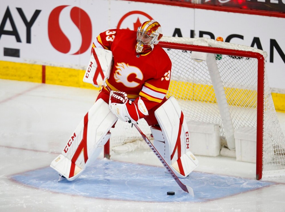 THE CANADIAN PRESS
TODD KOROL / THE CANADIAN PRESS FILES
One-time Calgary Flames goalie David Rittich was signed to a one-year deal by Winnipeg as a back-up goalie.