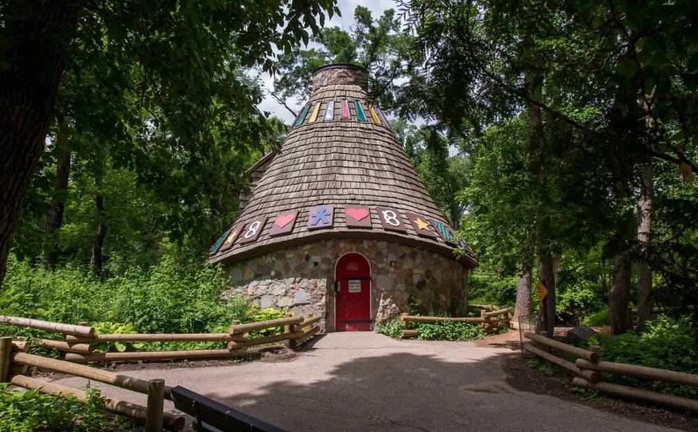 MIKE DEAL / WINNIPEG FREE PRESS Kildonan Park at 2015 Main Street. See Alison Gillmor story 220707 - Thursday, July 07, 2022.