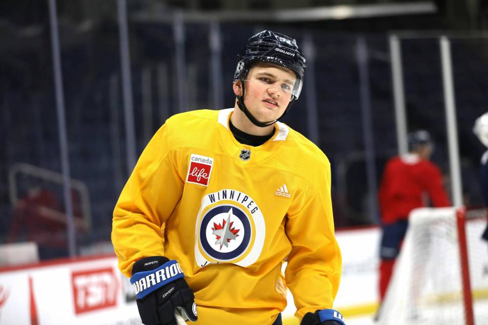 RUTH BONNEVILLE / WINNIPEG FREE PRESS FILES
Cheveldayoff is hoping a few young players such as Cole Perfetti will take on bigger roles next year.