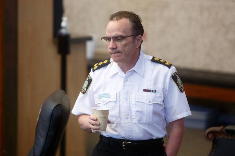 MIKE DEAL / WINNIPEG FREE PRESS FILES
Chief Danny Smyth was sitting at a VIP table with other dignitaries when a man approached and “dumped” a pitcher of water over his head.