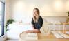 RUTH BONNEVILLE / WINNIPEG FREE PRESS
                                Kelli Miller, owner of Sugar Blossom Jewelry, has just opened a storefront at 138 Provencher Boulevard.
