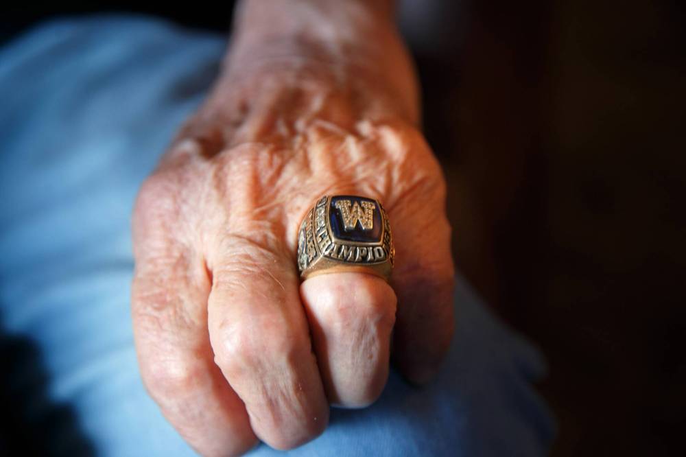 MIKE DEAL / WINNIPEG FREE PRESS Nick Miller, one of a handful living members of storied team that won four Grey Cups. see Mike Sawatzky story 220818 - Thursday, August 18, 2022.