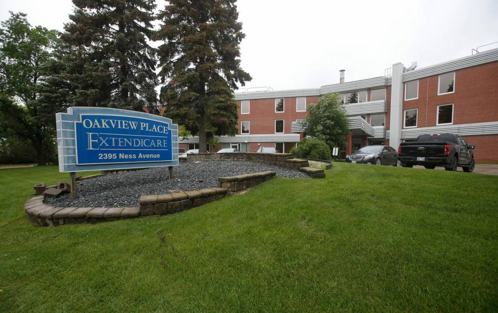 In June, the Winnipeg Regional Health Authority said police were investigating after two health-care aides at Oakview Place Personal Care Home had allegedly abused multiple residents. (John Woods / Winnipeg Free Press files)