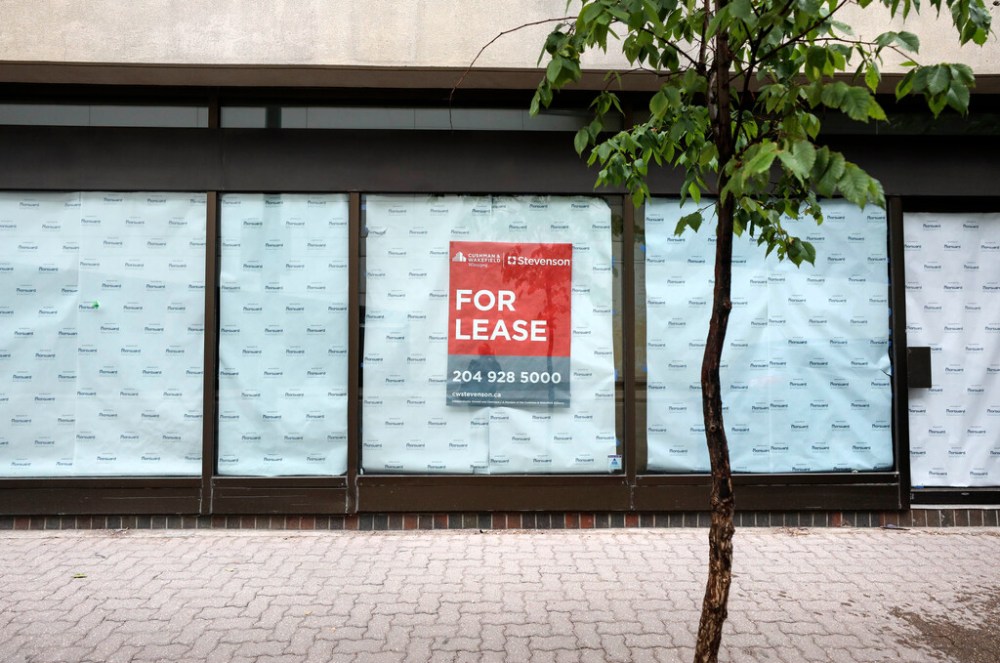RUTH BONNEVILLE / WINNIPEG FREE PRESS
Local - Downtown Demise
Photos of a lease sign in the window of 185 Carlton street, directly across from the Convention Centre. Photos that reflects the state of downtown for story below.
Downtown Biz is releasing a report Wednesday morning. We have an advanced copy.
Since the pandemic, downtown businesses have lost an estimated $139 million in total revenue, or an average of $2 million a week.
More than 2,000 downtown storefront workers have lost jobs.
Of the 70,000 downtown workers, only about 14,000 have returned to their downtown workplaces. Hotel occupancy rates are only at 11 per cent. And on and on it goes.
See Ben Waldman story.
July 16, 2021