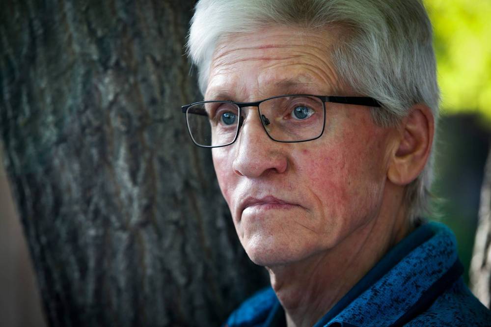 JOHN WOODS / WINNIPEG FREE PRESS FILES
Rick Schmidt, who requires a lung transplant, says lung transplant co-ordinator Trisha Plett and Manitoba Lung Transplant Program director Nancy Porhownik ‘are empathetic, and that feels good.’