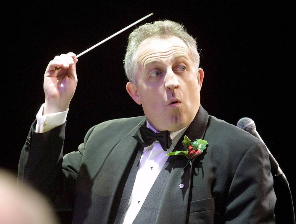 JEFF DE BOOY / WINNIPEG FREE PRESS FILES
For many Manitobans, Bramwell Tovey’s talent as composer, conductor and music director was equalled by his charisma and his boundless generosity of spirit.