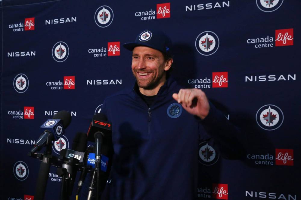 MIKE DEAL / WINNIPEG FREE PRESS
Despite no longer being the club’s captain, Blake Wheeler will still be a leader on the Winnipeg Jets.