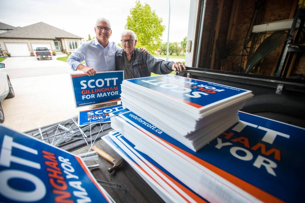MIKAELA MACKENZIE / WINNIPEG FREE PRESS
“He is very active, so he is champing at the bit to do more,” Mayoral candidate Scott Gillingham said of his 90-year-old grandfather Gordon Alder, who is volunteering for his campaign.