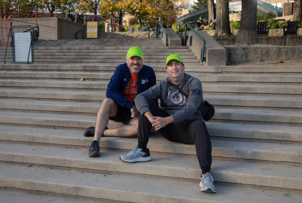 JESSICA LEE / WINNIPEG FREE PRESS
John Krestanowich (right) lives on his own and didn’t see many people, owing to COVID-19 restrictions.