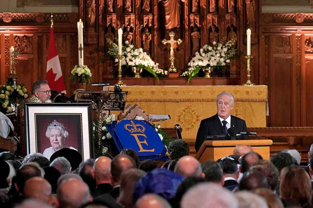 Former prime minister Brian Mulroney speaks from the pulpit during commemorative ceremonies for Queen Elizabeth at Christ Church Cathedral, in Ottawa, Monday, Sept.19, 2022. THE CANADIAN PRESS/Adrian Wyld