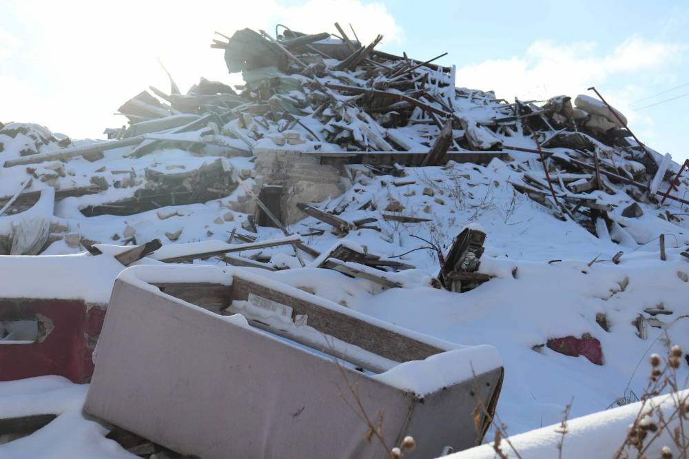 Coun. Cindy Gilroy raised a motion Friday that directs city staff to shorten the length of time between when a city demolition permit application is filed and when a building and/or debris can actually be removed. (Tyler Searle / Winnipeg Free Press)