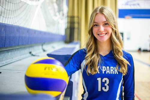 MIKAELA MACKENZIE / WINNIPEG FREE PRESS
                                Top-ranked high school girls volleyball player Fiona Brown is a team leader and an offensive force at Oak Park High School where she led the No. 5-ranked Raiders to a berth in Saturday&rsquo;s AAAA quarter finals.