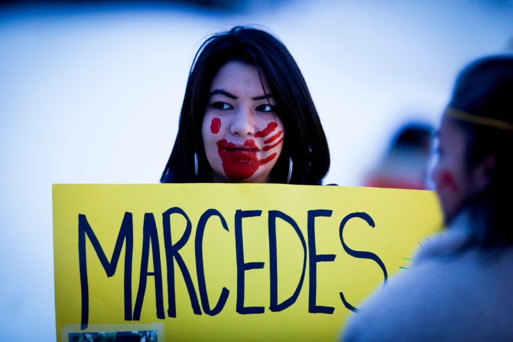 JOHN WOODS / WINNIPEG FREE PRESS
More than 100 mourners stepped up and listed a name of someone missing or murdered.