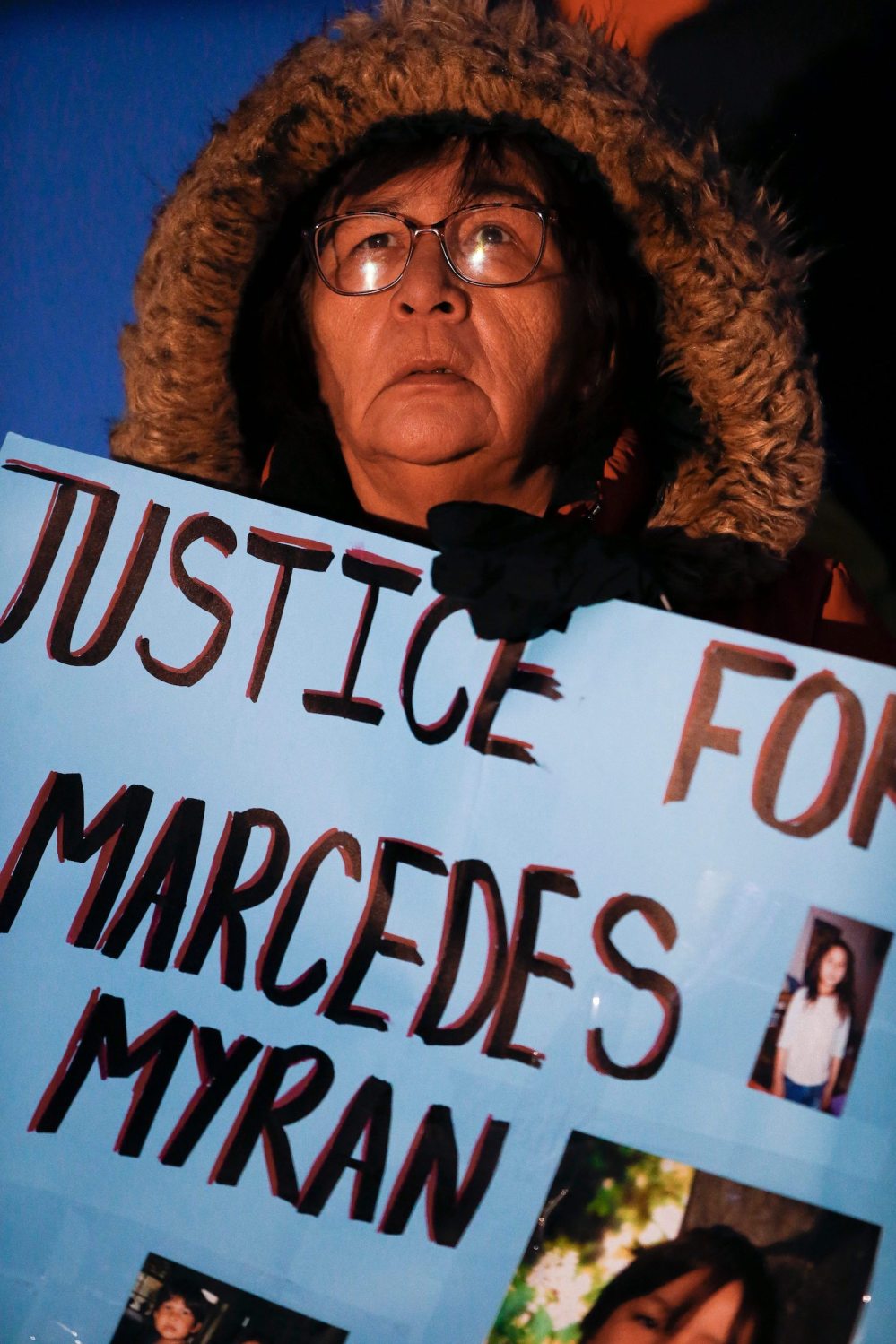 JOHN WOODS / WINNIPEG FREE PRESS
People gather at the Oodena Circle at The Forks for a vigil to name and remember MMIWG Sunday in Winnipeg.