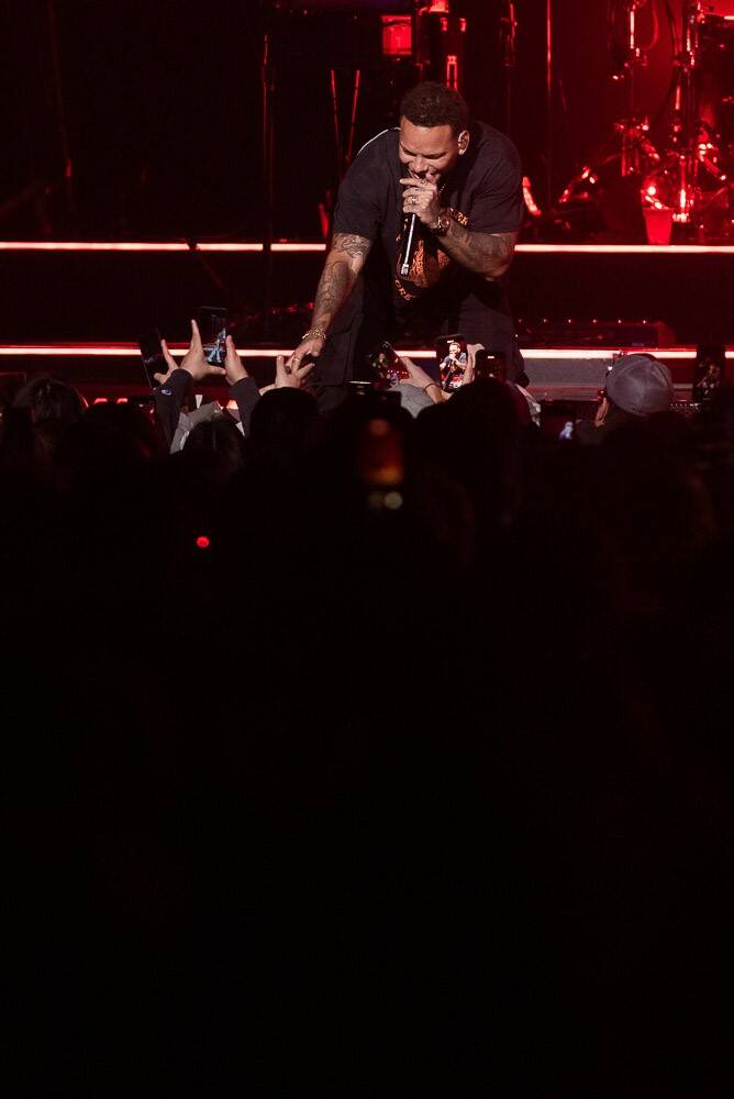 Dwayne Larson / Winnipeg Free Press
Country artist Kane Brown performs at Canada Life Centre in Winnipeg, Thursday.