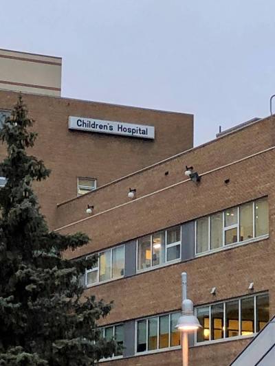 As of early Thursday, there were nine patients in pediatric intensive care and 48 patients in the newborn ICU, according to a Shared Health spokesperson who stated Children&rsquo;s Hospital patient volumes have stayed high this week. (Ruth Bonneville / Free Press files)