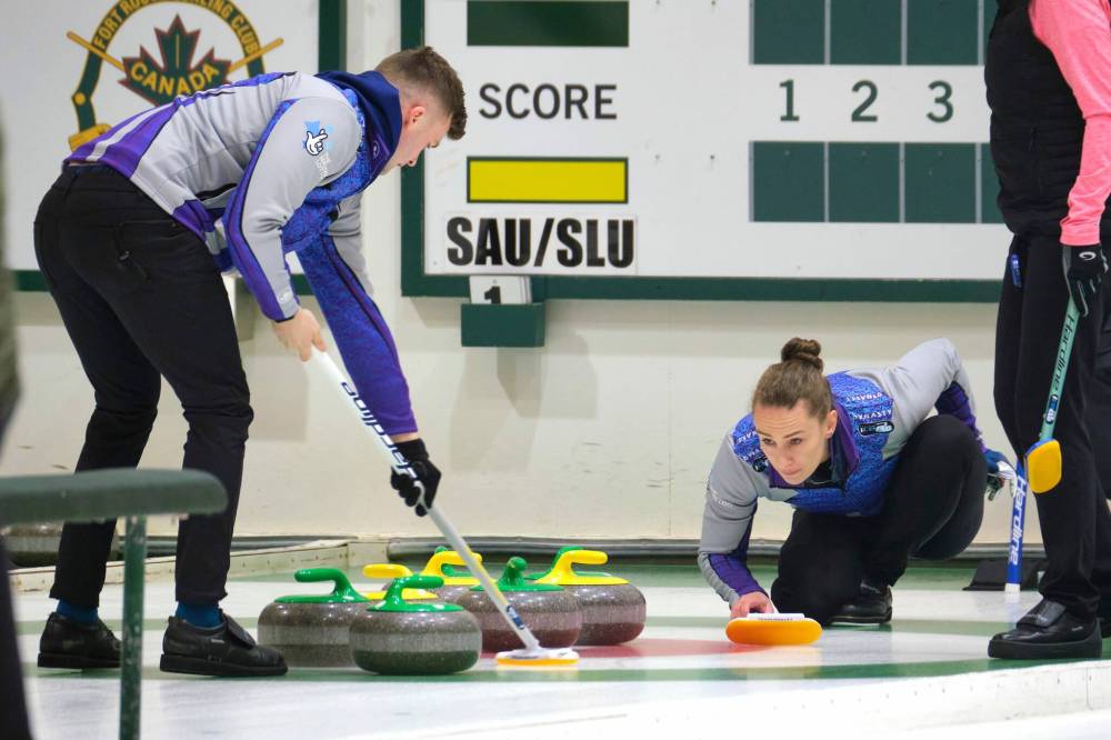 Scotland’s Bruce Mouat and Jennifer Dodds, the winners of the 2021 world mixed doubles, won the first Super Series event on Oct. 2 in Ottawa and are looking for a similar showing this weekend. (Mike Deal / Winnipeg Free Press)