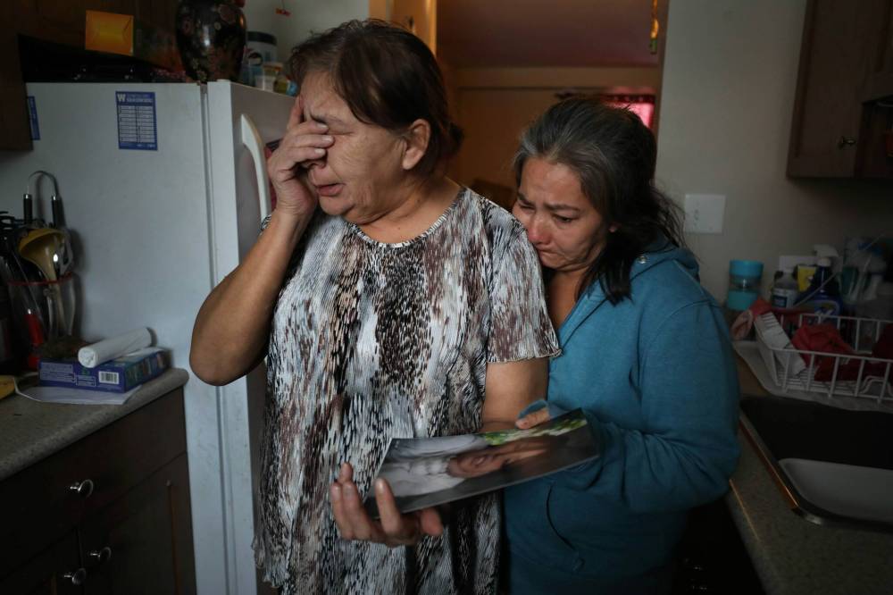 Marcedes Myran's grandmother Donna Bartlett (left) and mother Pamela Myran describe the agony of not knowing where
Marcedes' body is or if it will ever be found. (Ruth Bonneville / Winnipeg Free Press)