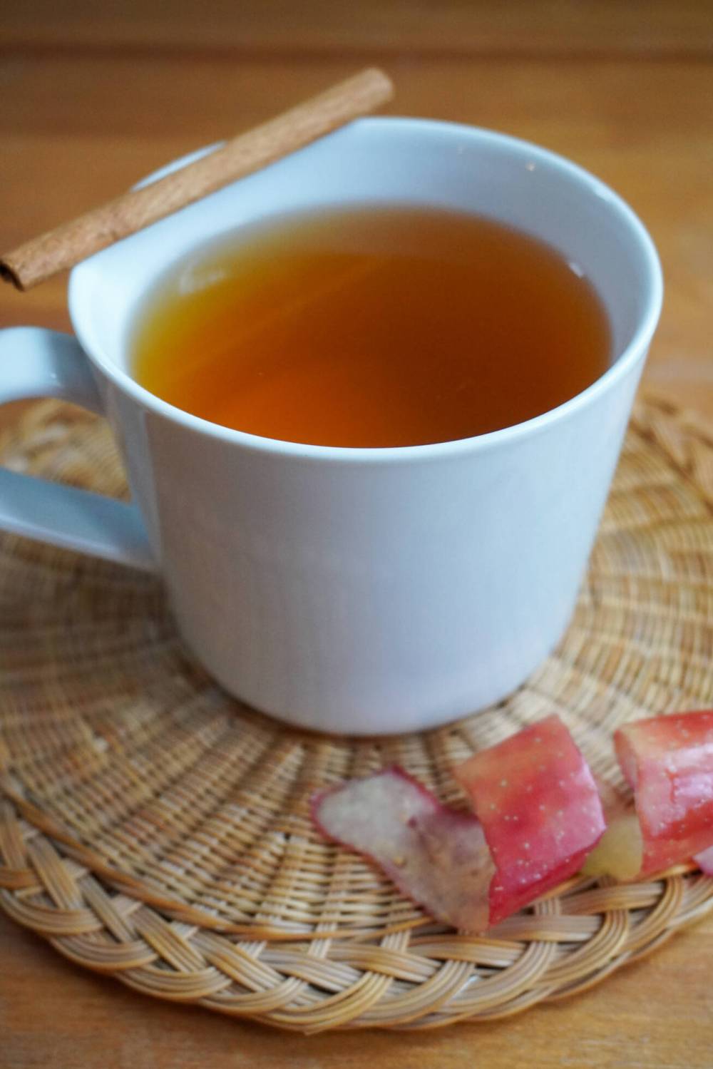 Mulled apple juice delivers holiday cheer
