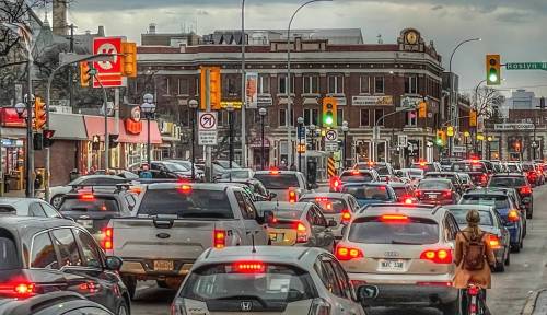 BRENT BELLAMY PHOTO
                                Traffic-flow-focused thoroughfares such as Osborne Street are designed in a way that makes motor-vehicle collisions with cyclists and pedestrians inevitable.