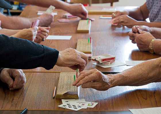 Jason can’t beat his wife at cribbage twice in a weekend. (Frank Gunn / Canadian Press files)