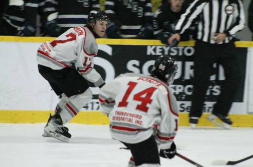 ETHAN KRESKY / SELKIRK STEELERS
                                Steelers centre Owen Warnick has 10 goals and 25 points in 18 games to share the MJHL scoring lead.