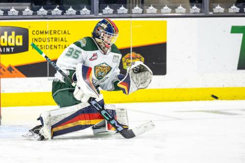 ANDY GLASS / EVERETT SILVERTIPS
                                Raiden LeGall has a 5-1-0-0 record with a .944 save percentage and 1.51 goals-against average in six starts with Everett.