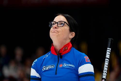 DAVID JACKSON / THE CANADIAN PRESS
                                Team Manitoba skip Kerri Einarson reacts in her team quarter-final loss to Team Canada during Scotties Tournament of Hearts action in Thunder Bay, Ont., Saturday.
