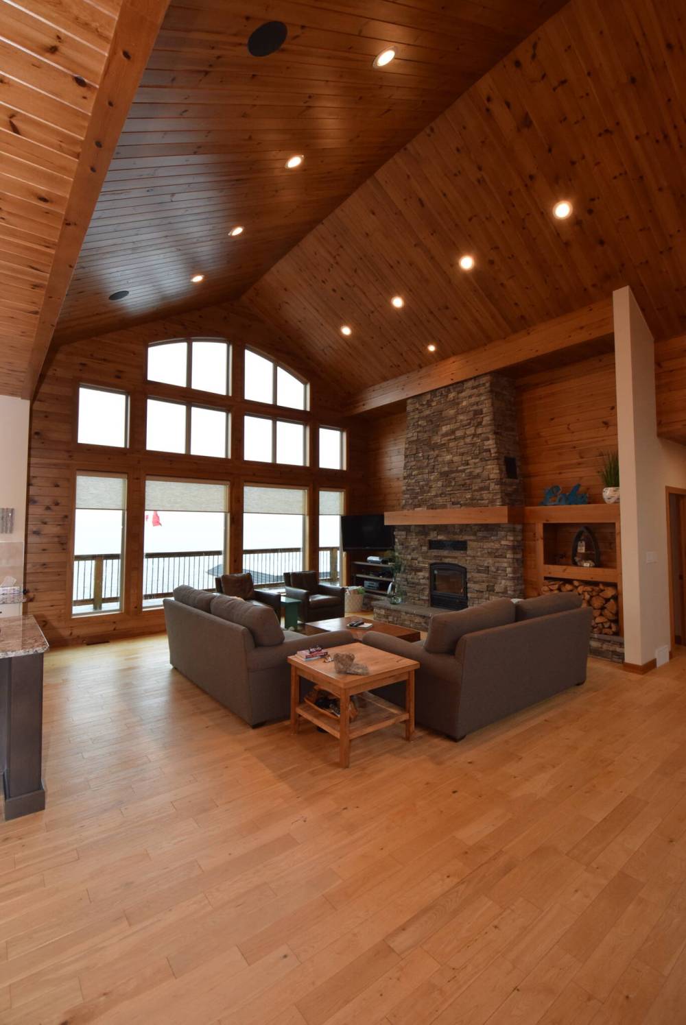 TODD LEWYS / FREE PRESS
The great room, with its vaulted ceiling, wall of windows and gorgeous fireplace, is simply stunning.