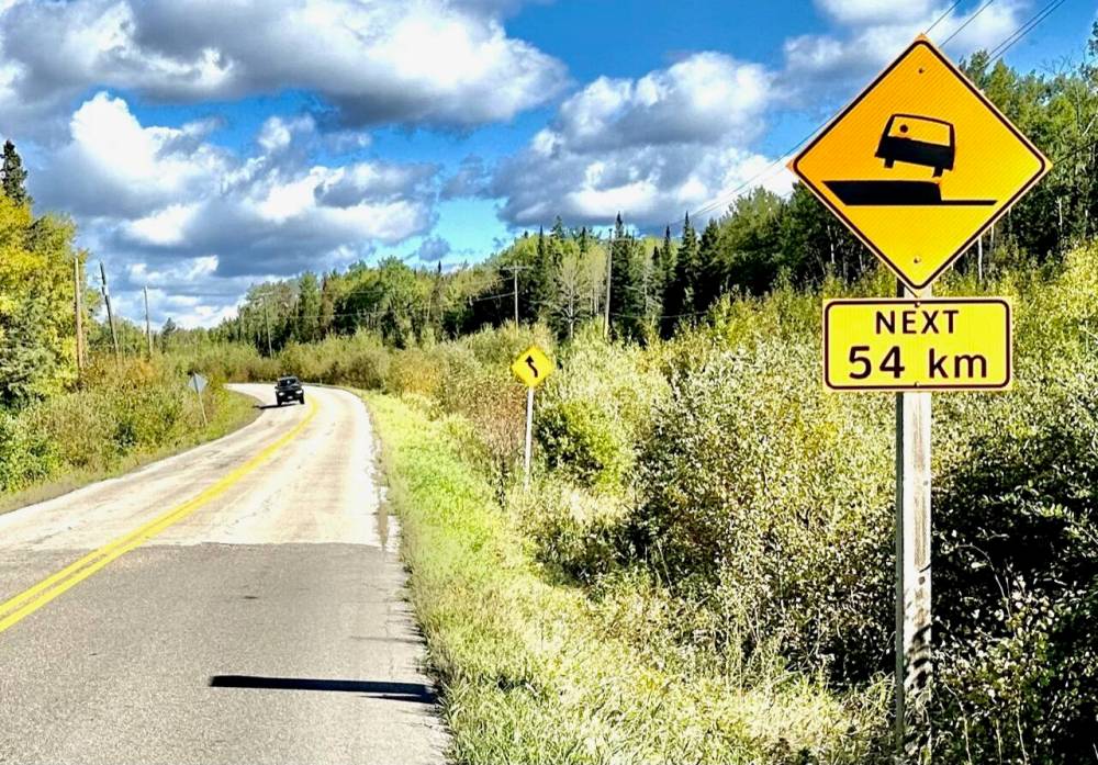 GORD MACKINTOSH / FREE PRESS
Manitoba’s loveliest worst drive.