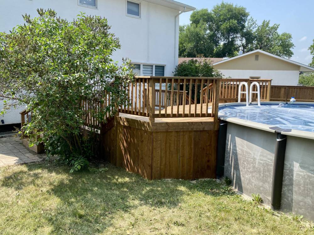 Marc LaBossiere / Free Press
The entire underside of the deck is fitted with vertical fence boards, creating an attractive deck skirt.