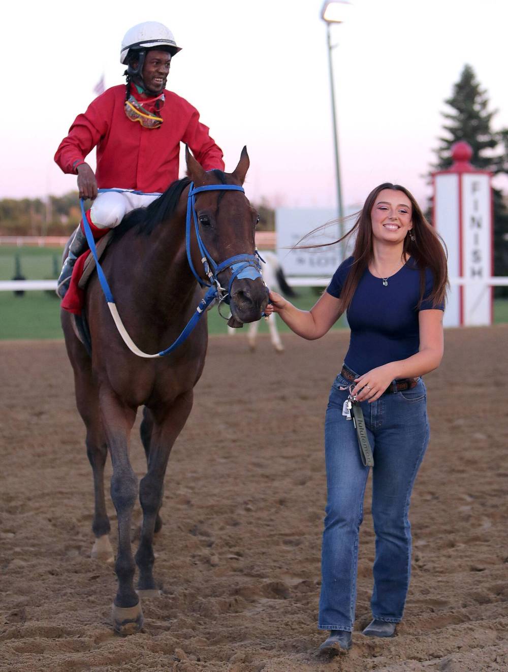 Jason Halstead / Assiniboia Photo
Lisa Deboynton leads Designated Hitter and jockey Javaniel Patterson to the winner’s circle.