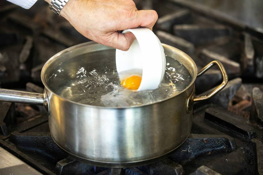 MIKAELA MACKENZIE / FREE PRESS
Poached eggs are a staple in some households.