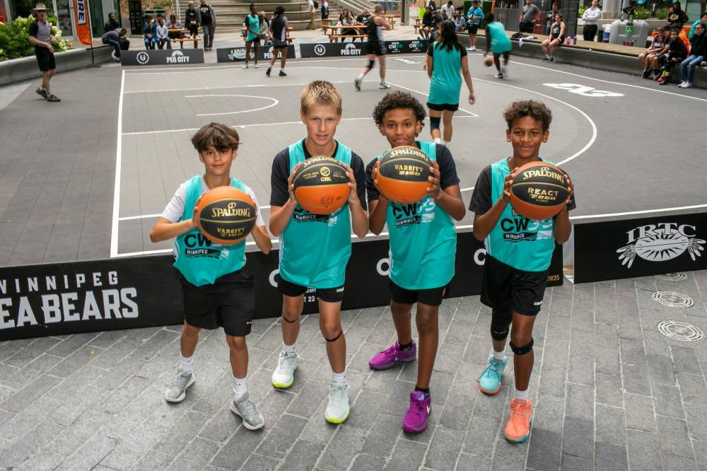 BROOK JONES/FREE PRESS
Greysen Irbing (left), Amir Hashmi, Maleeq Offin and Noah Vigilance competed in 3x3 basketball as members of team Westside.