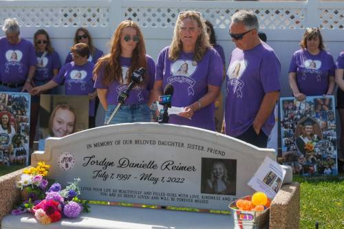 MIKE DEAL / FREE PRESS
                                The family of Jordyn Reimer (from left) Sister, Andrea, Mother, Karen, and father Doug, along with her many friends and supporters of MADD gather at Jordyn’s Memorial Bench on the Transcona Trail to raise awareness about impaired drivers, May 13, 2025.