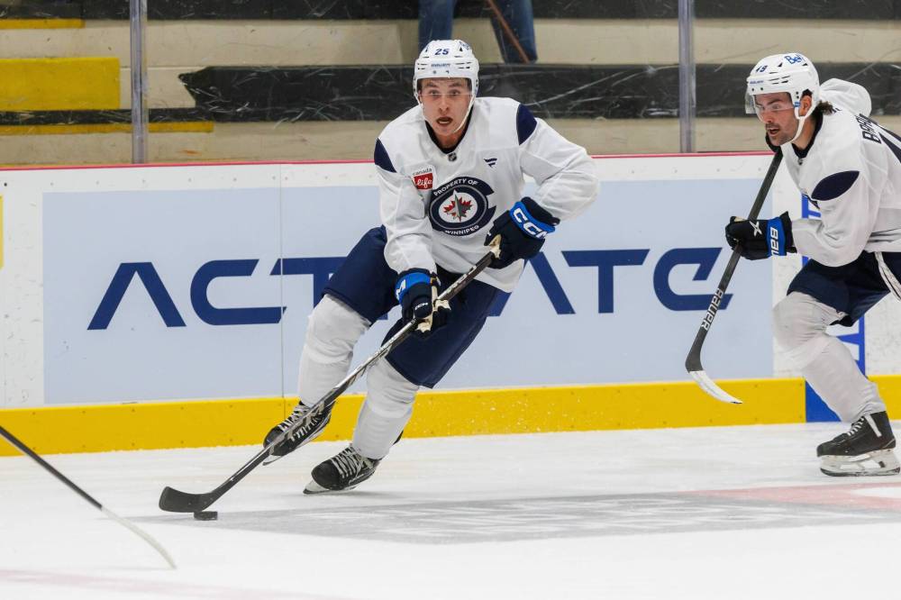 MIKE DEAL / FREE PRESS FILES
Parker Ford had another strong showing on Friday against the Calgary Flames while playing centre on the fourth line.