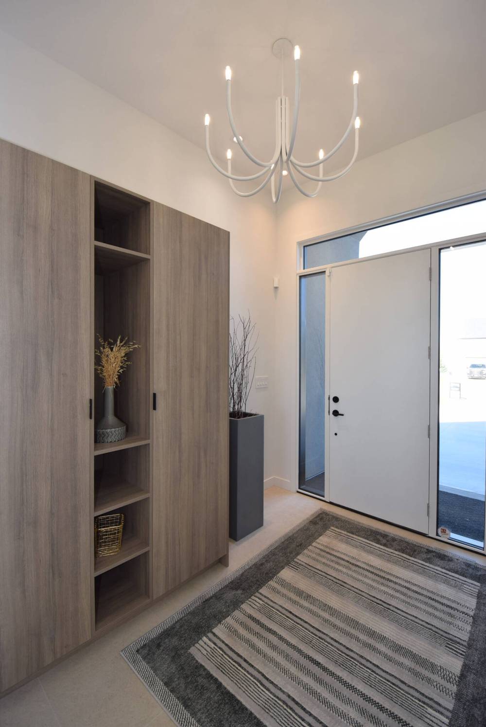 Todd Lewys / Free Press
The spa-inspired ensuite is a great to spot in which to start or end the day.
Todd Lewys / Free Press
The roomy foyer is an elegant yet efficient space.