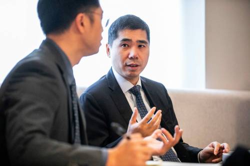 MIKAELA MACKENZIE / FREE PRESS
                                Chinese ambassador to Canada Wang Di speaks via an interpretor at the Hampton Inn in Winnipeg. Wang met with Manitoba Premier Wab Kinew, among others, on Wednesday.