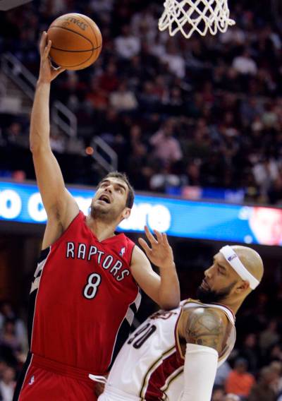 Mark Duncan / Associated Press files
                                Jose Calderon (left, seen here in 2007), is one of 30 current or former members of the Toronto Raptors to be interviewed for We The Raptors.